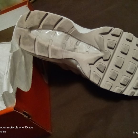 Nike Air Max 95 SE (ROSE) Condition: Pre-owned - Picture 5 of 10